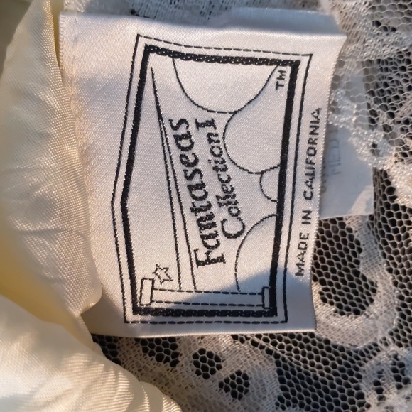 Fantaseas Collection Vintage Lace Top/Vest Size Medium - Picture 6 of 9